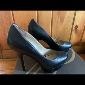 Enzo Angiolini - Easmiles
